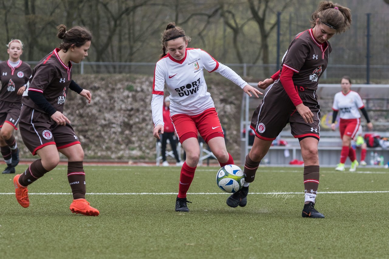 Bild 115 - B-Juniorinnen Walddoerfer - St.Pauli : Ergebnis: 4:1